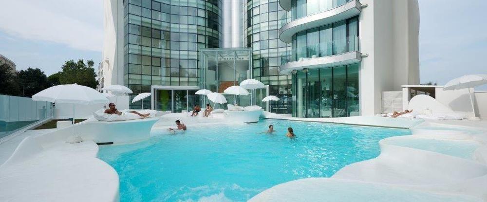 I-Suite Hotel Rimini Esterno foto